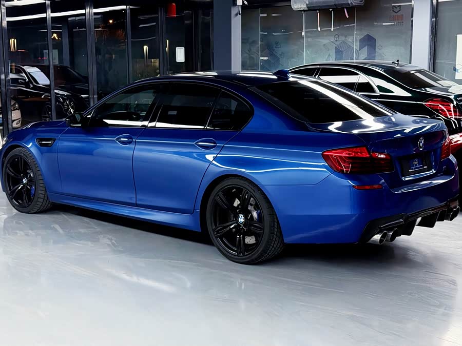BMW M5 2014 #4 BMW M5 2014 car image #4