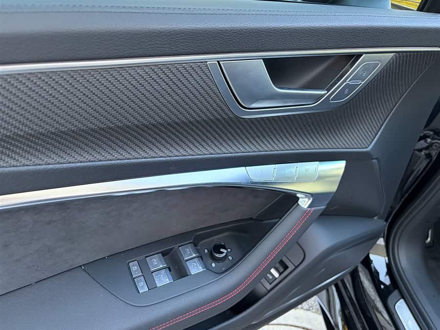 Audi RS 6 2024 #27 Audi RS 6 2024 immagine di auto #27