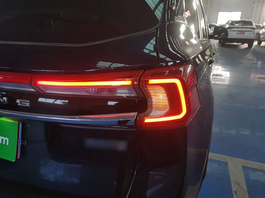 Forthing T5 2023 #9 Forthing T5 2023 immagine di auto #9