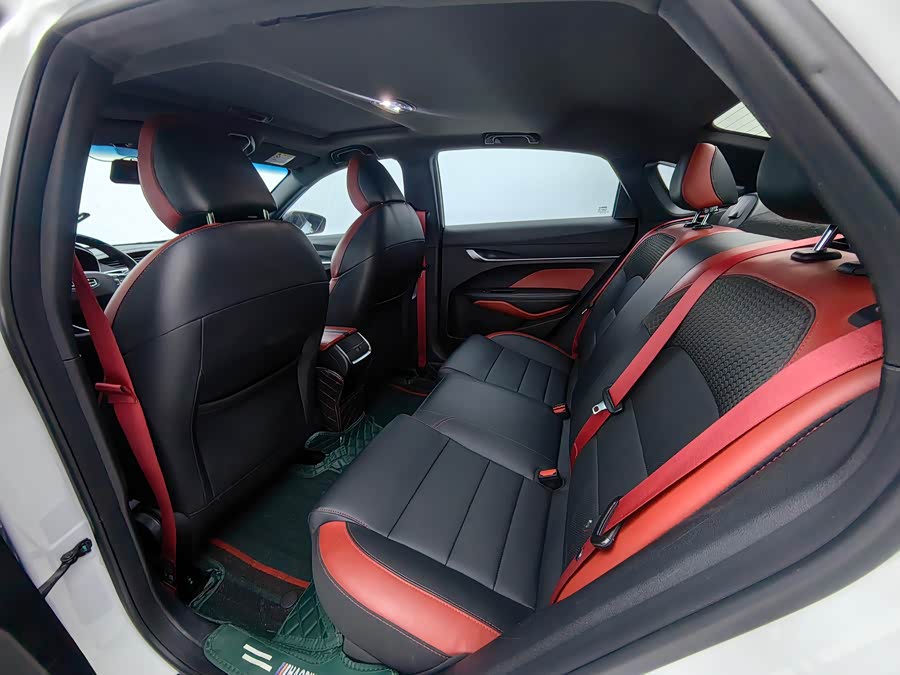 GEELY 2021 #9 GEELY 2021 car image #9
