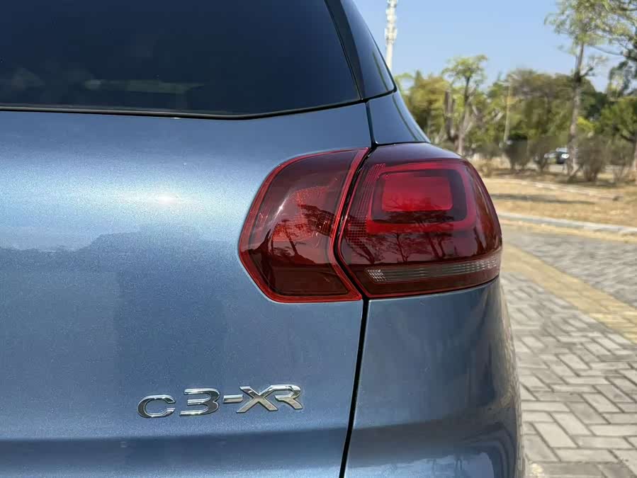 Citroen C3-XR 2015 #17 Citroen C3-XR 2015 car image #17