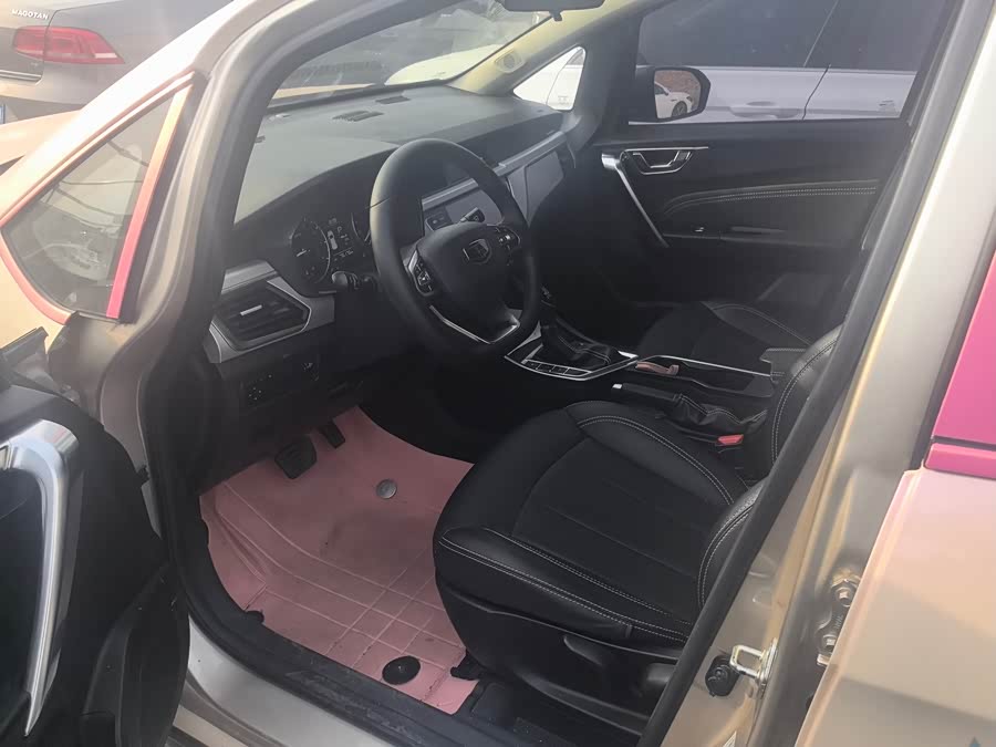 GEELY Vision X3 2020 #5 GEELY Vision X3 2020 изображение автомобиля #5