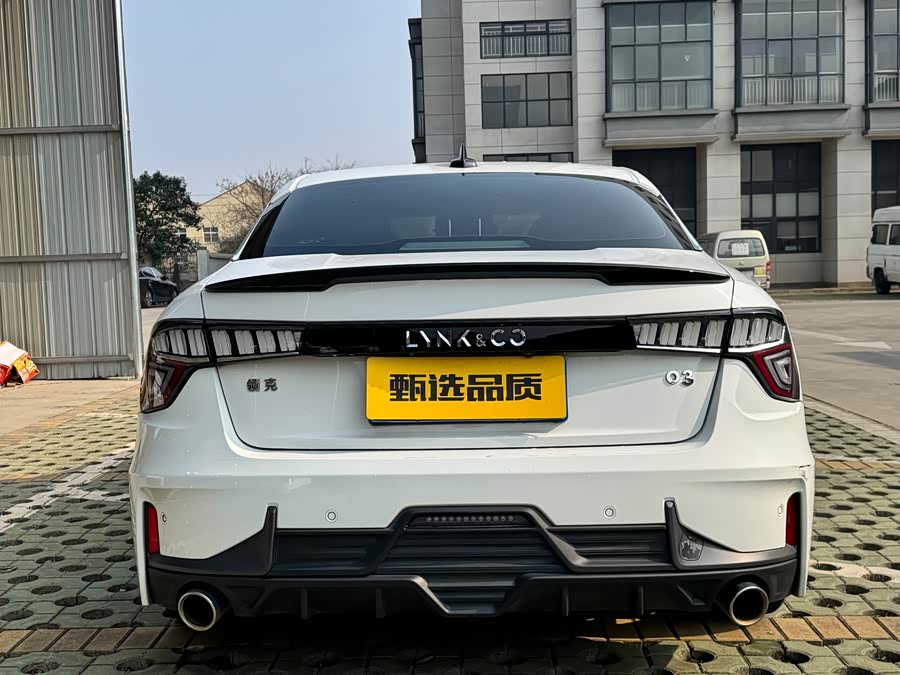Lynk & Co 03 2019 #10 Lynk & Co 03 2019 car image #10