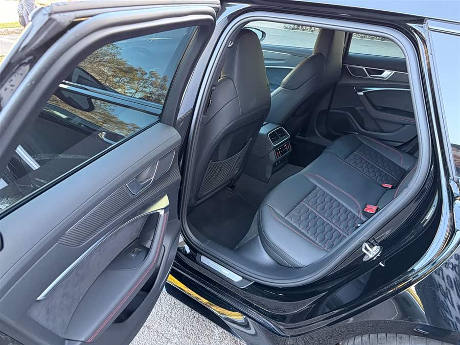 Audi RS 6 2024 #29 Audi RS 6 2024 immagine di auto #29