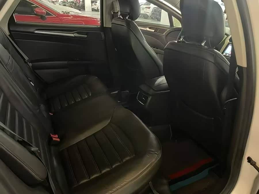 Ford Mondeo 2013 #7 Ford Mondeo 2013 car image #7