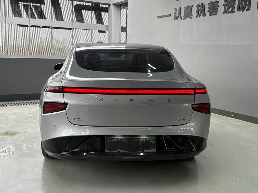 Xpeng P7 2022 #9 Xpeng P7 2022 car image #9