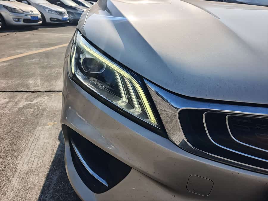 GEELY 2019 #10 GEELY 2019 imagen de coche #10