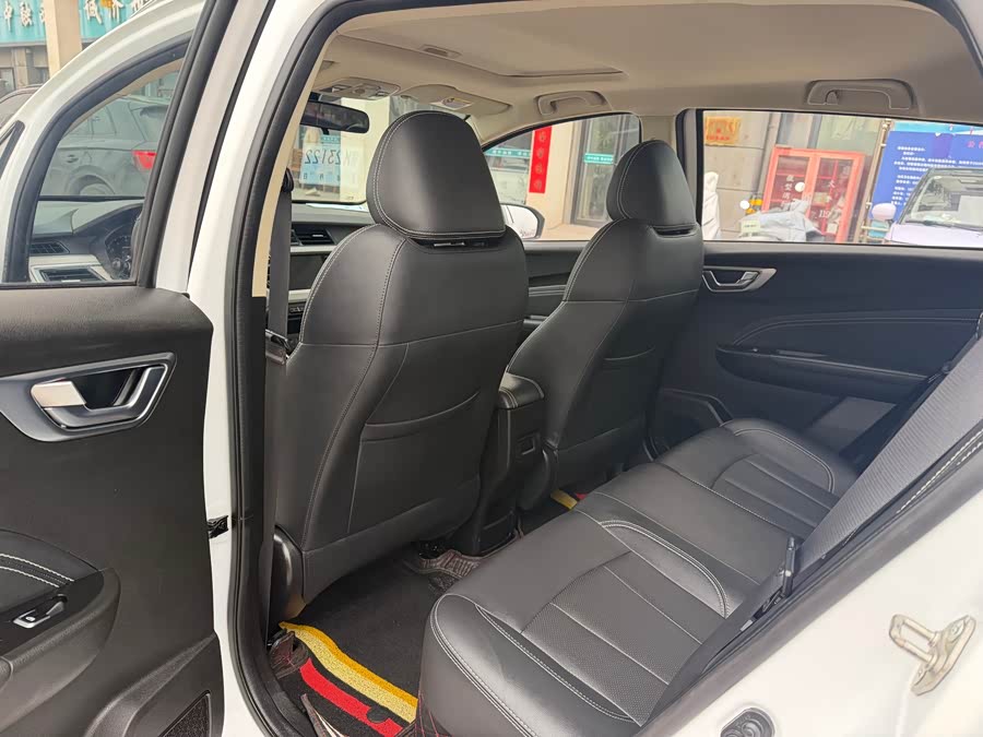 GEELY 2021 #6 GEELY 2021 car image #6