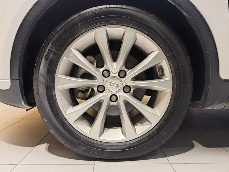 GEELY 2017 #6 GEELY 2017 car image #6