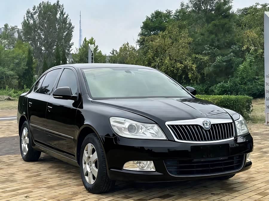 Skoda Octavia 2013 #4 Skoda Octavia 2013 car image #4