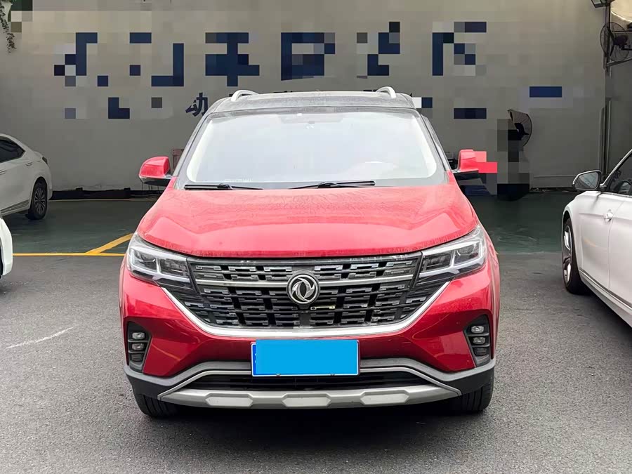 Forthing T5 2019 #3 Forthing T5 2019 صورة سيارة #3