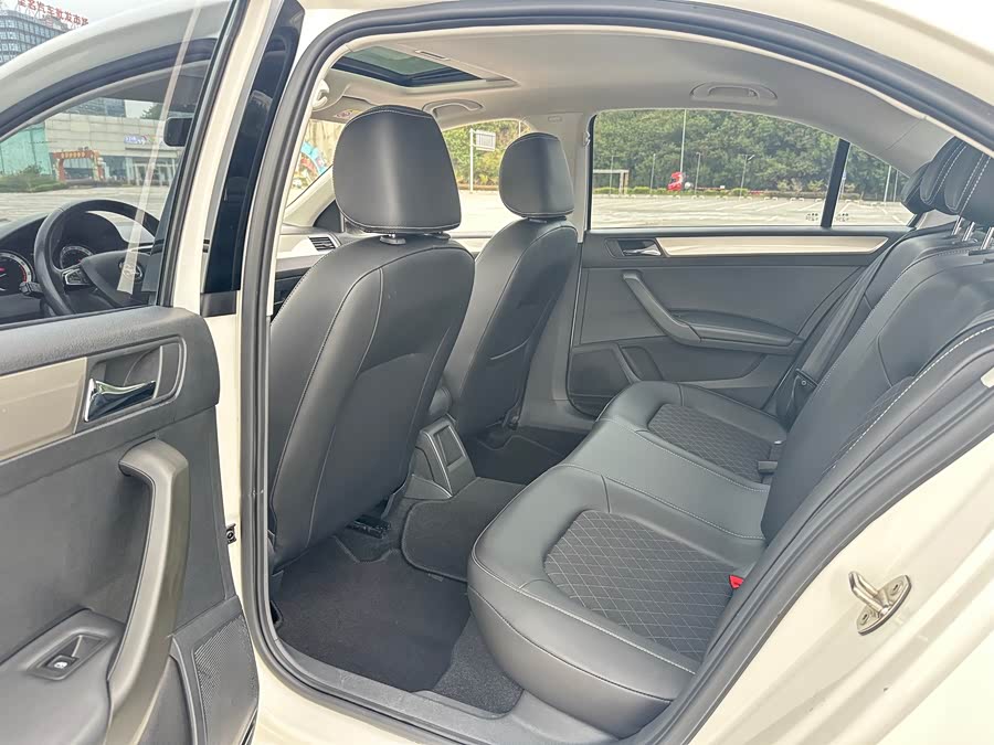 Skoda Rapid 2020 #7 Skoda Rapid 2020 car image #7