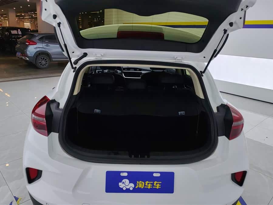 GEELY 2020 #5 GEELY 2020 imagem de carro #5