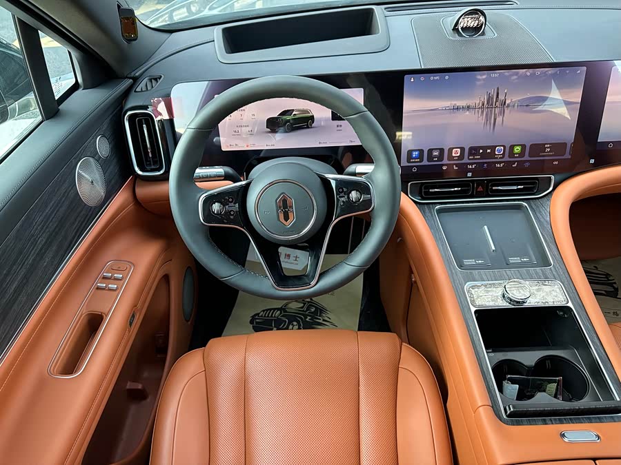 2025 #13 2025 immagine di auto #13