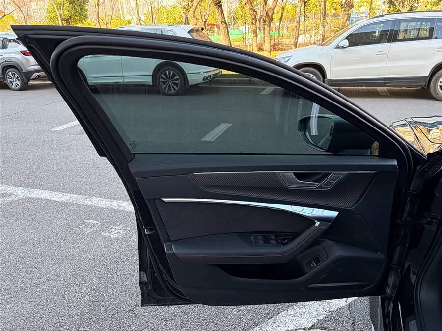 Audi RS 6 2024 #26 Audi RS 6 2024 immagine di auto #26