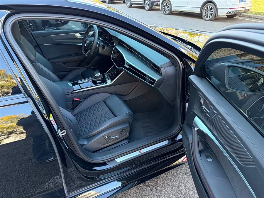 Audi RS 6 2024 #24 Audi RS 6 2024 immagine di auto #24