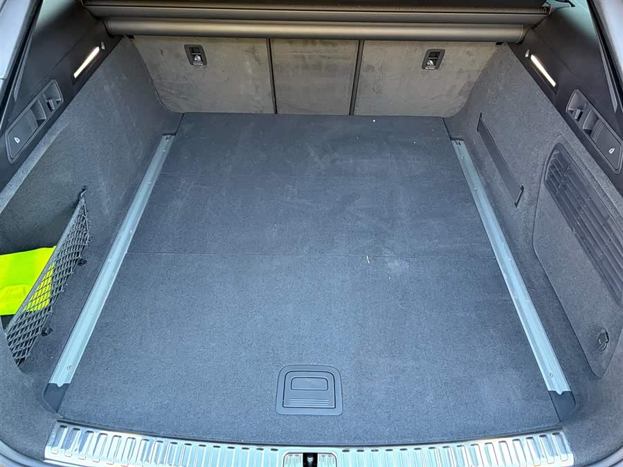 Audi RS 6 2024 #30 Audi RS 6 2024 immagine di auto #30