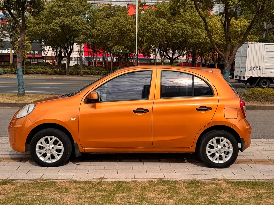 Nissan March 2014 #5 Nissan March 2014 immagine di auto #5