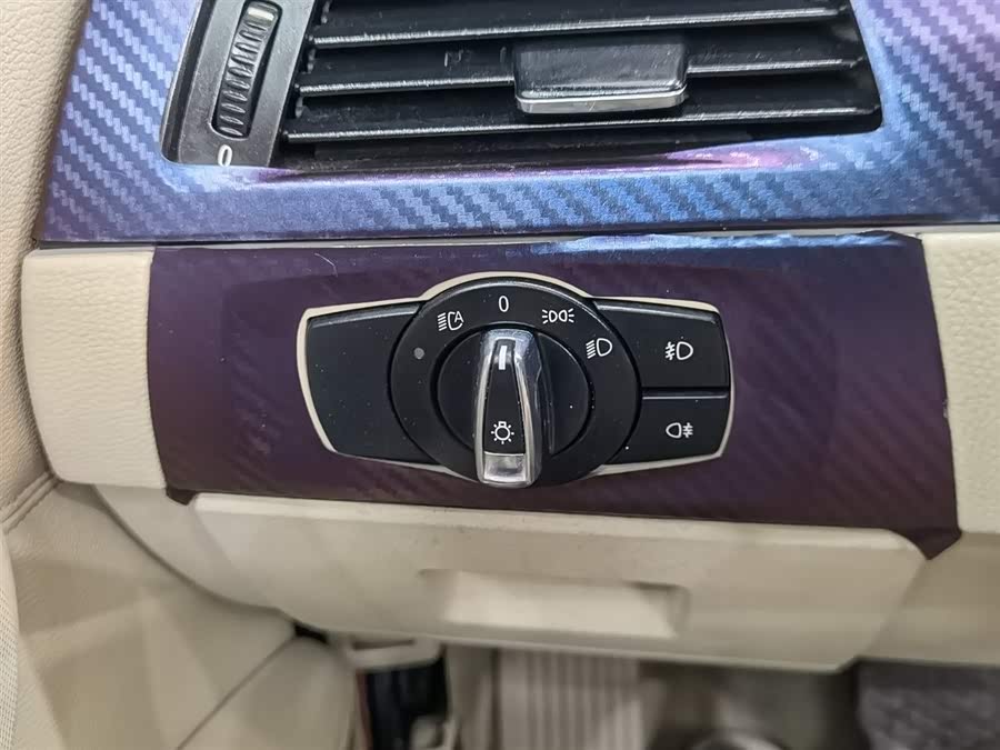 BMW 3 Series (Imported) 2010 #22 BMW 3 Series (Imported) 2010 car image #22