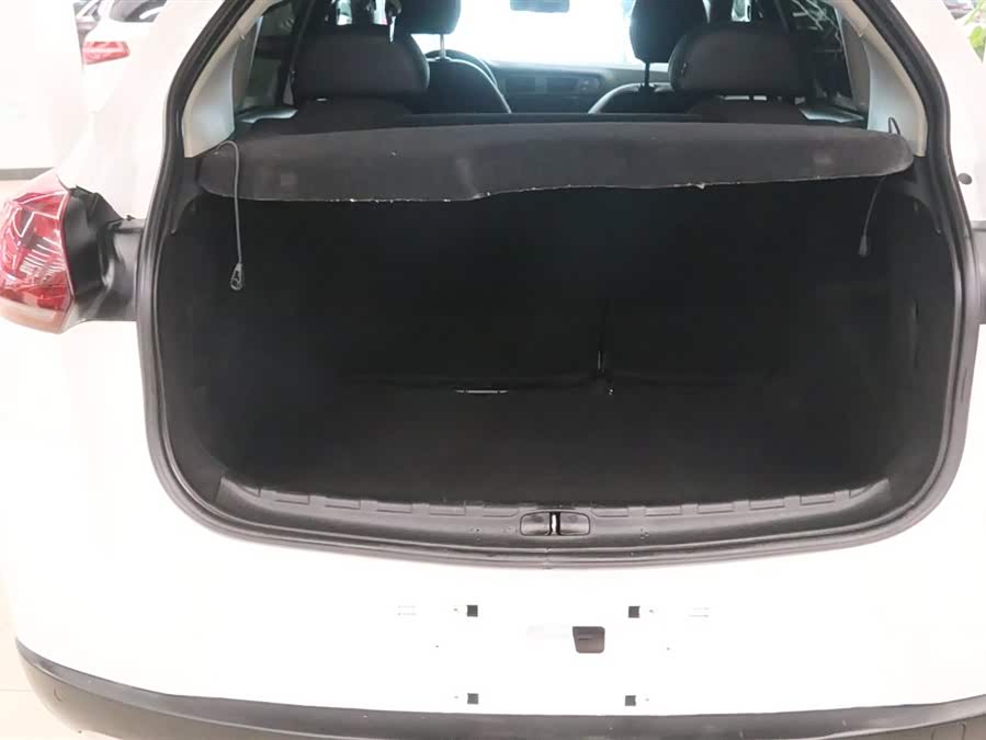 Citroen C3-XR 2017 #16 Citroen C3-XR 2017 car image #16