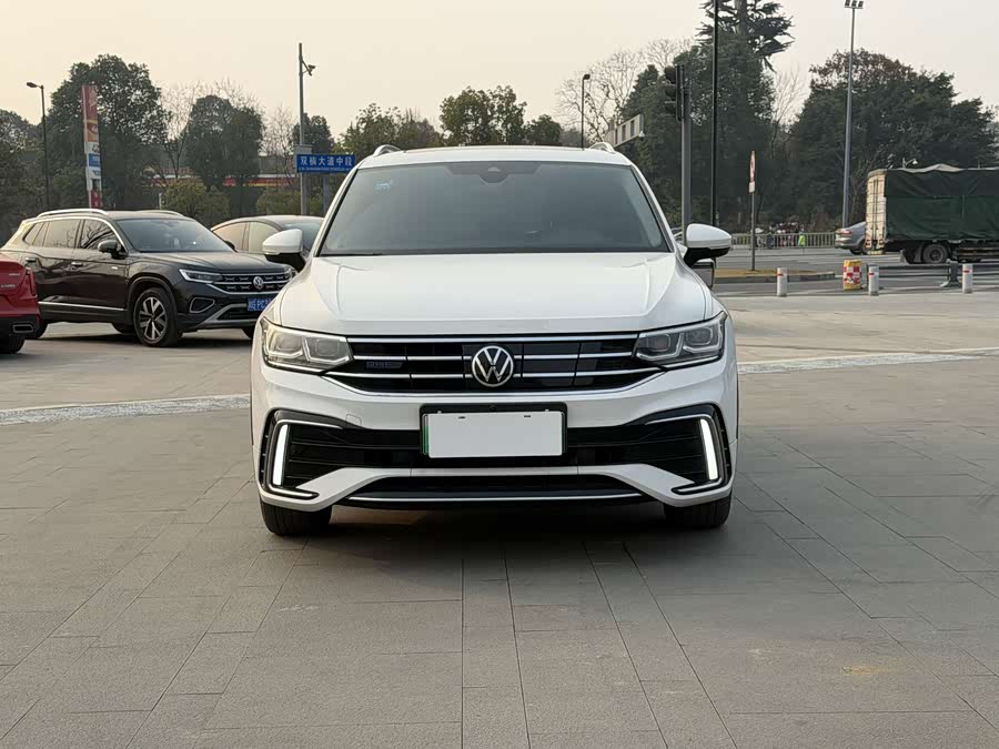 Volkswagen Tiguan L New Energy 2022 #3 Volkswagen Tiguan L New Energy 2022 car image #3