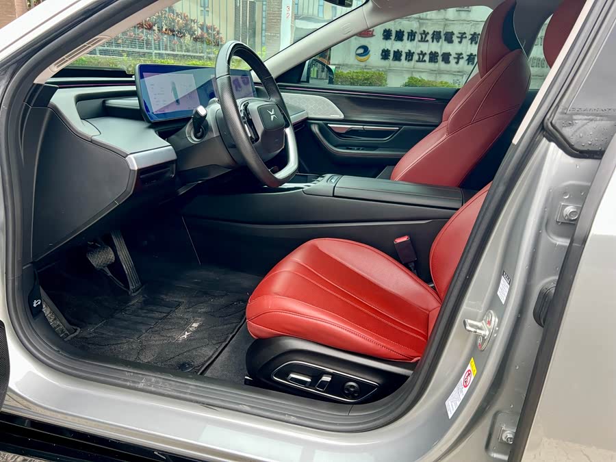 Xpeng P7 2021 #8 Xpeng P7 2021 car image #8