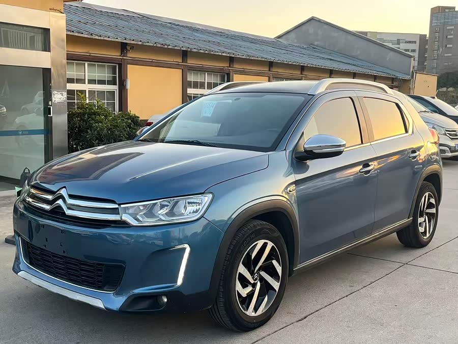 Citroen C3-XR 2015 #2 Citroen C3-XR 2015 car image #2