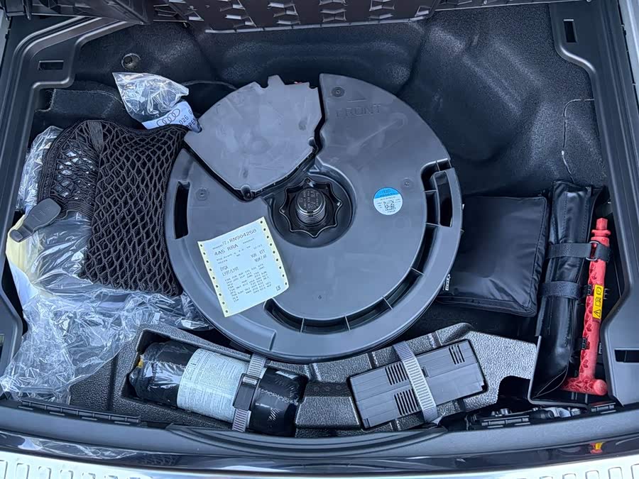 Audi RS 6 2024 #31 Audi RS 6 2024 immagine di auto #31