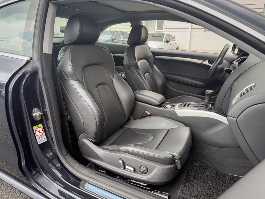 Audi A5 (Imported) 2012 #21 Audi A5 (Imported) 2012 car image #21