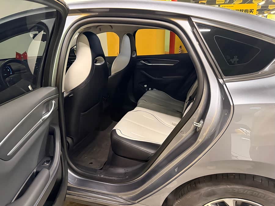 BYD Destroyer 05 2025 #4 BYD Destroyer 05 2025 car image #4