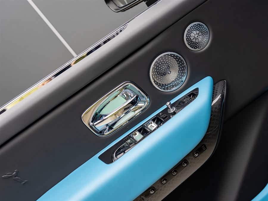 Rolls-Royce Cullinan 2024 #6 Rolls-Royce Cullinan 2024 car image #6