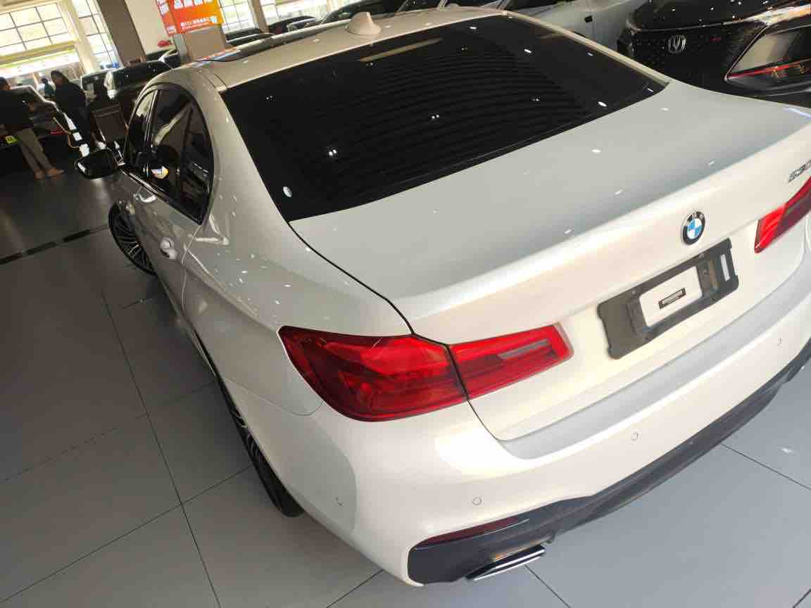 BMW 5 Series 2017 car image #5