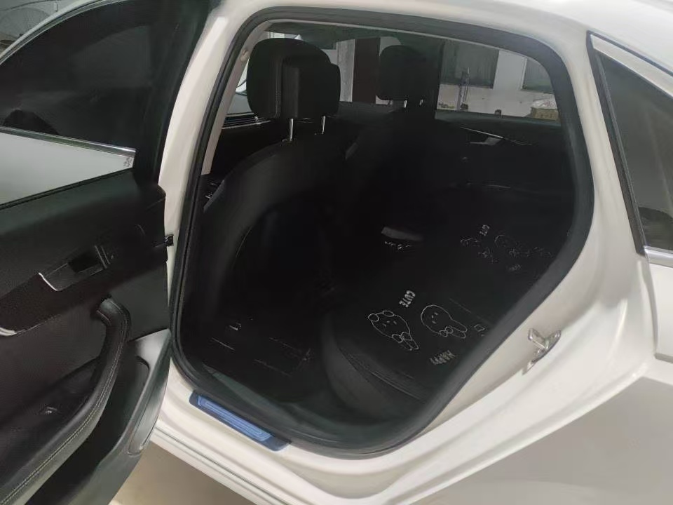 奥迪 奥迪A4L 2020 汽车图片 #6