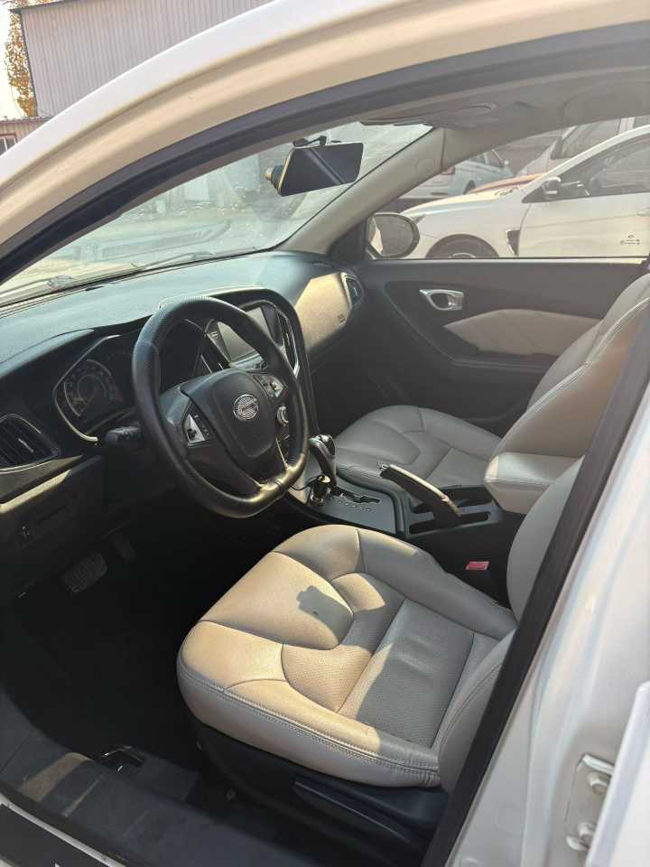 GAC Trumpchi GA3S 2015 imagem de carro #2