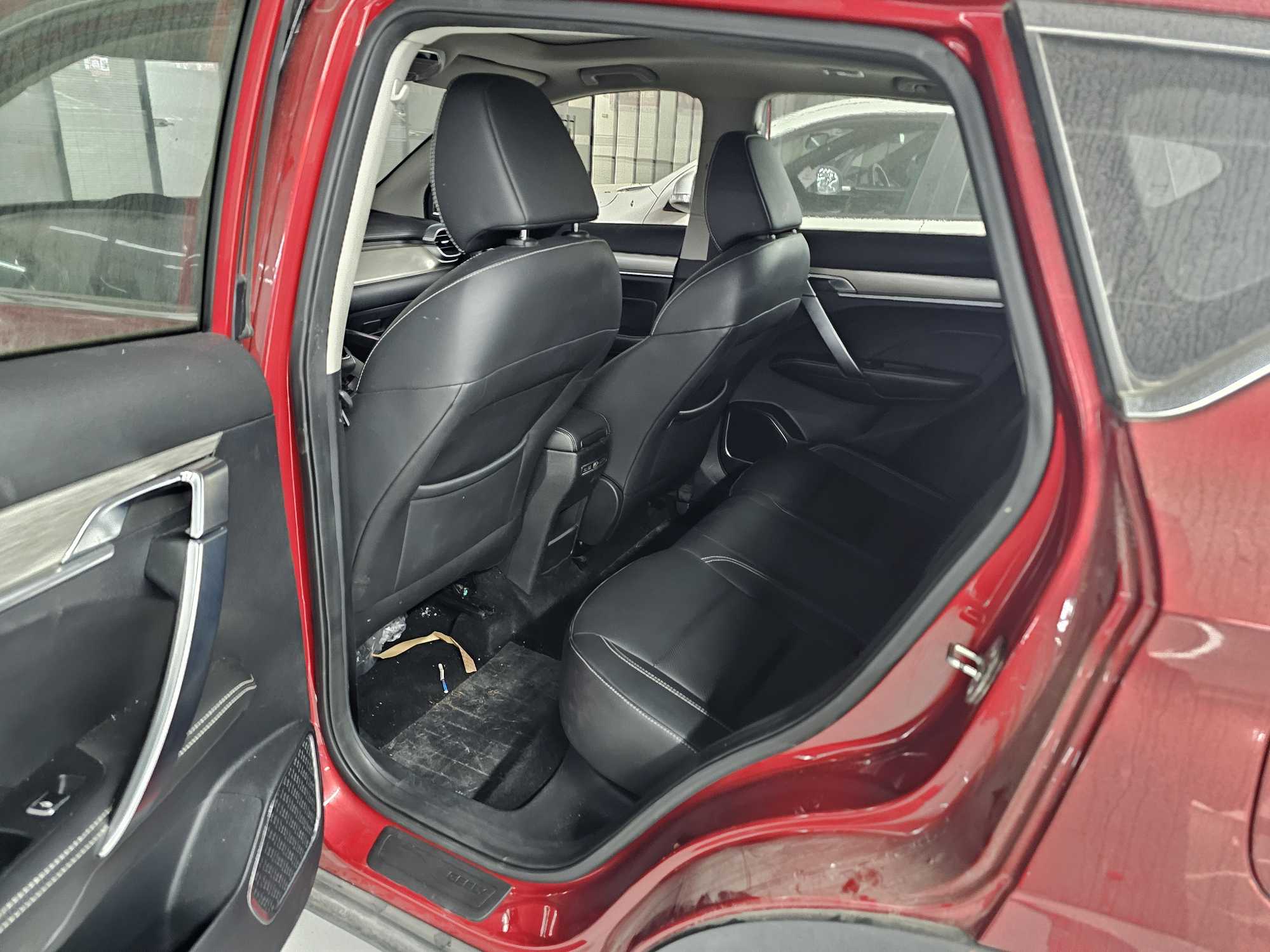 GEELY Coolray 2019 car image #5