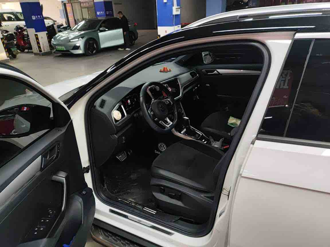 T-Roc 2023 #6 T-Roc 2023 car image #6