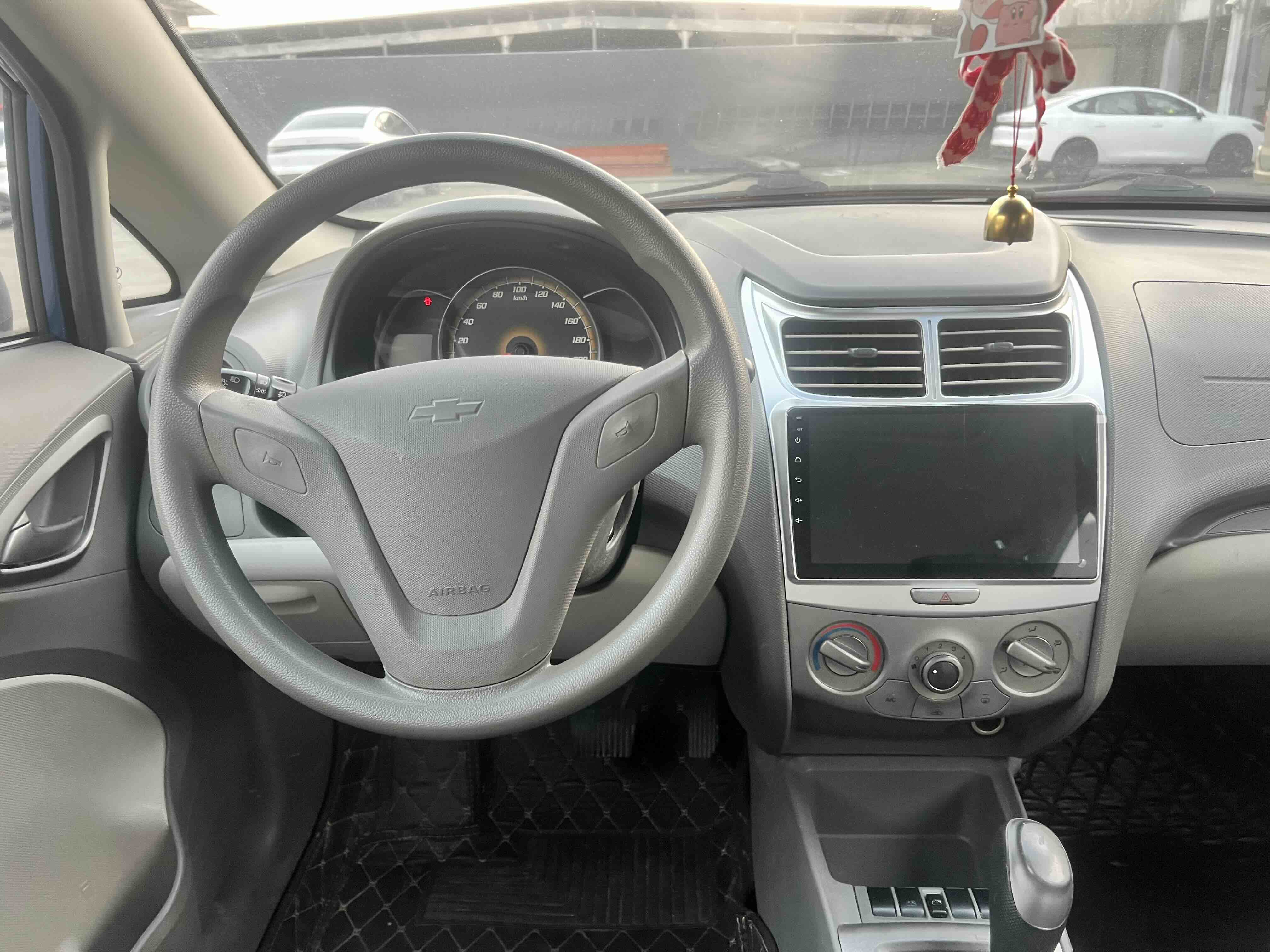 Chevrolet 2013 car image #8
