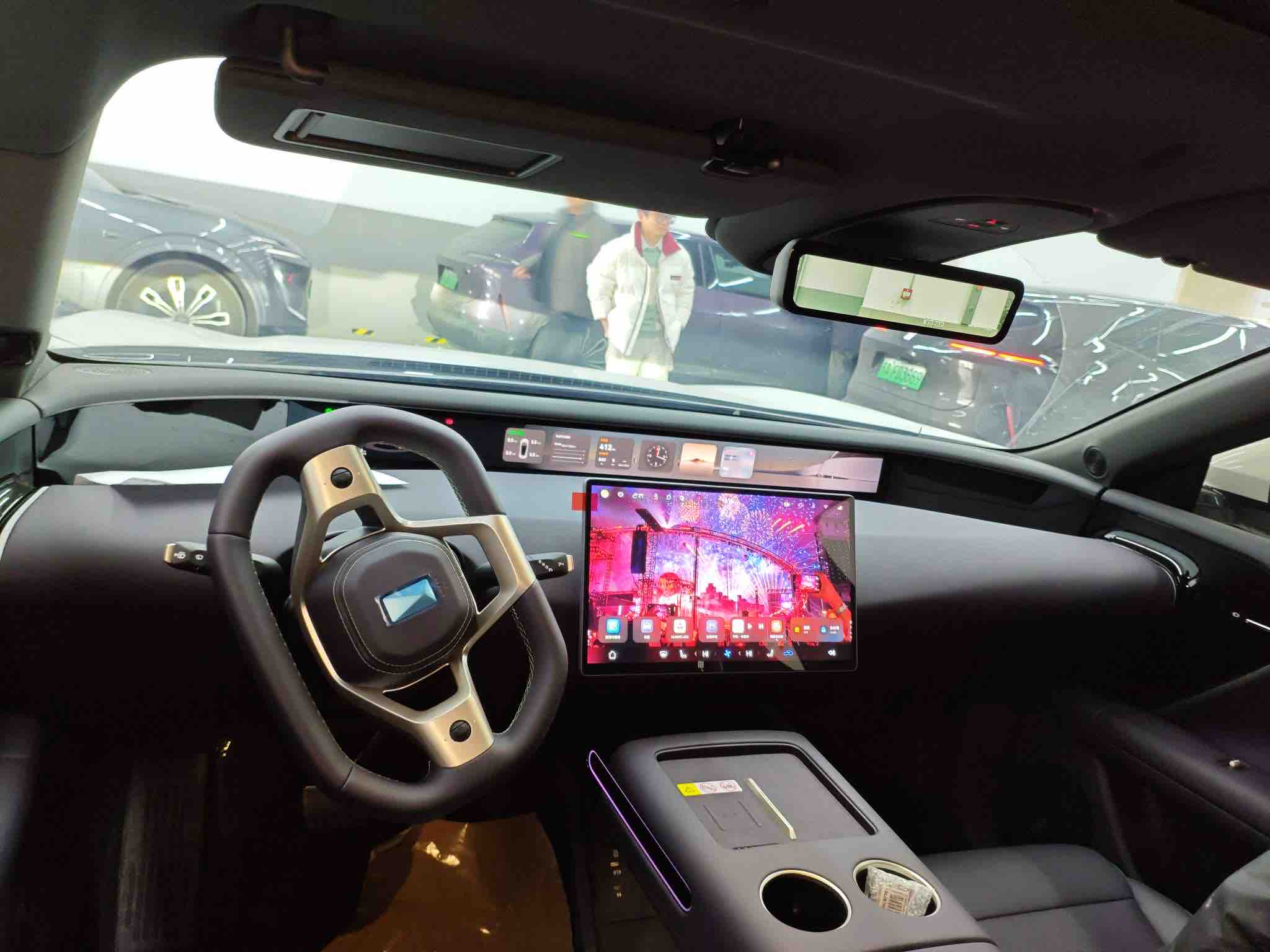 Avatr 07 2025 car image #4