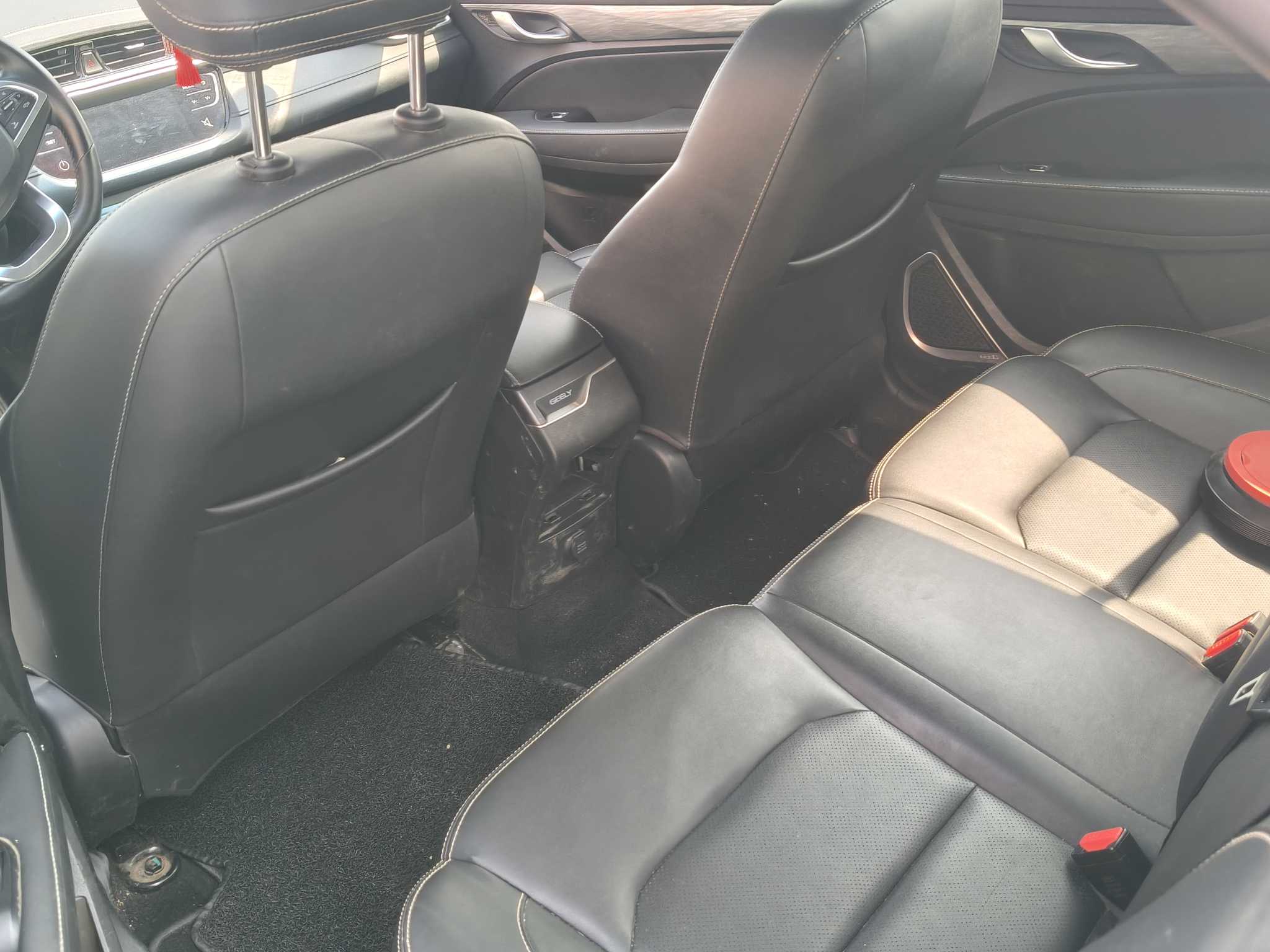GEELY Emgrand 2019 #5 GEELY Emgrand 2019 car image #5