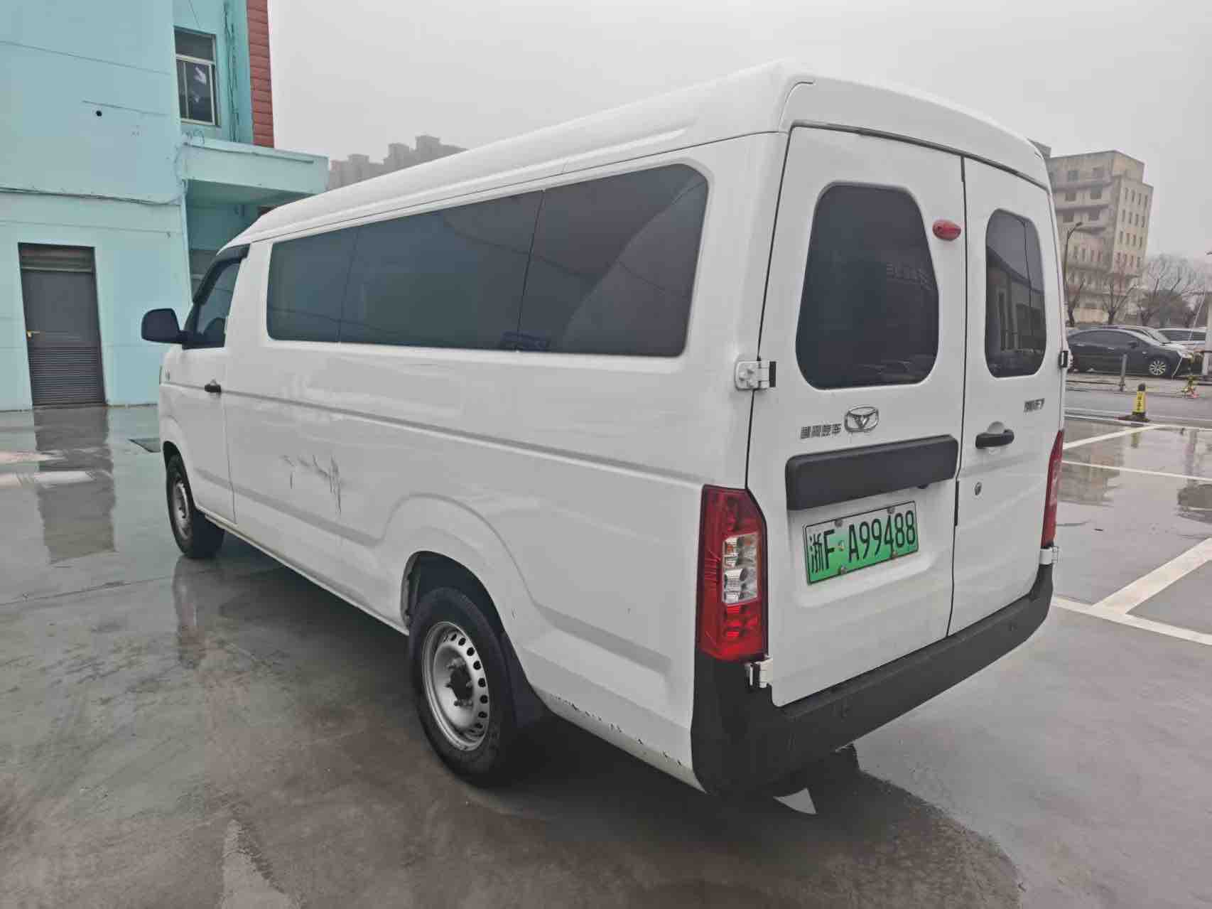 Kaiyi E7 2025 imagen de coche #8