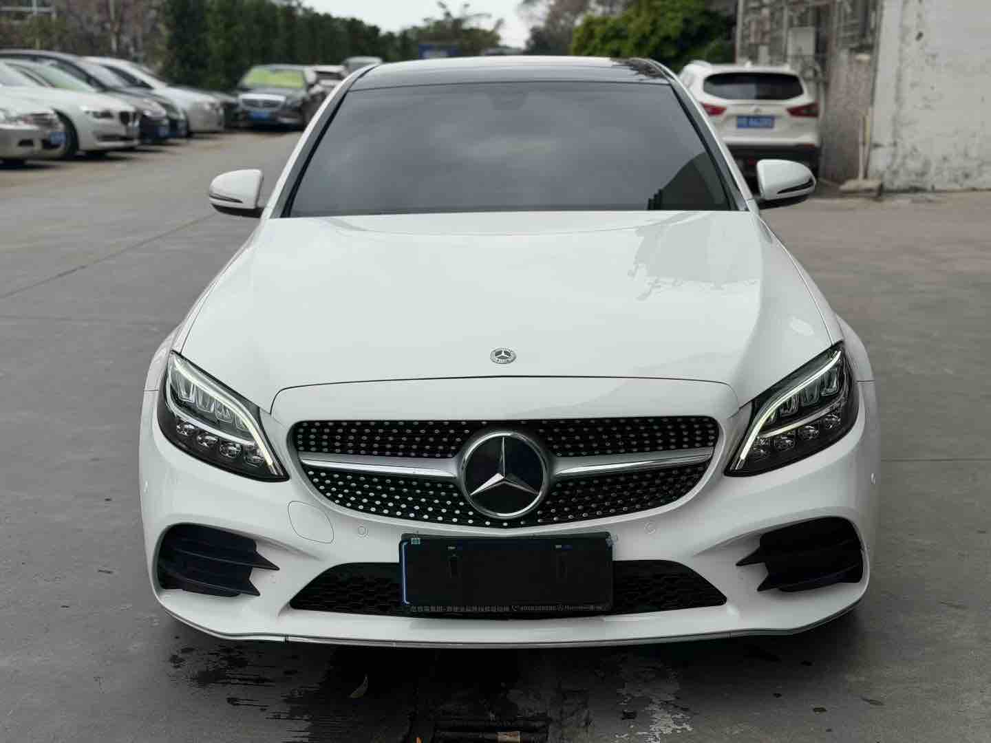 Mercedes-Benz C Class 2021 صورة سيارة #2