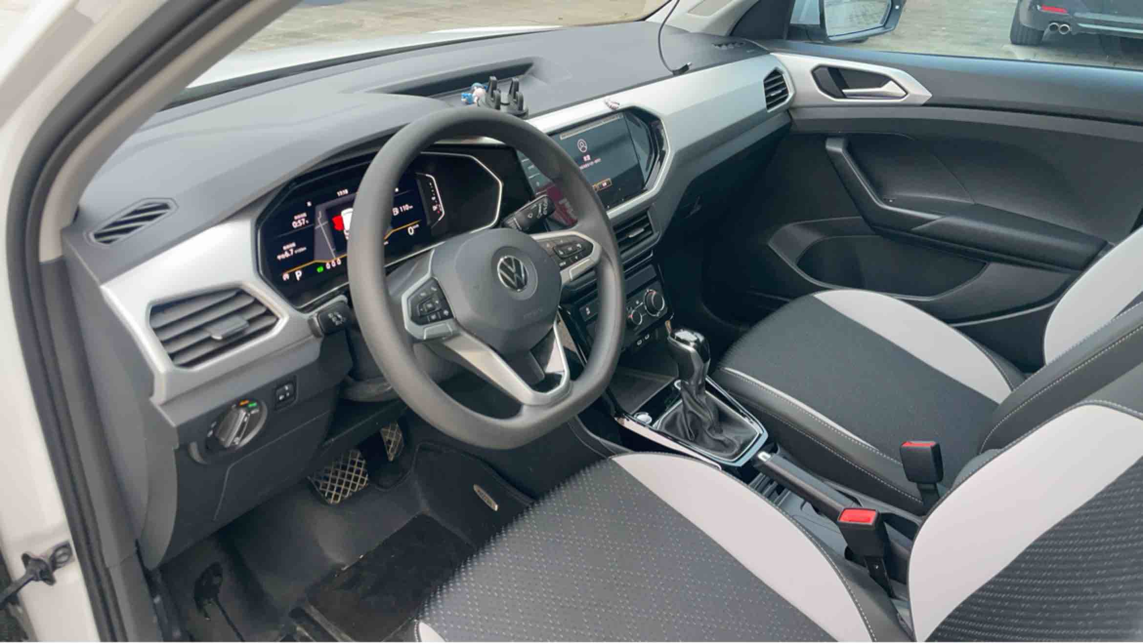 Volkswagen Tacqua 2023 car image #8