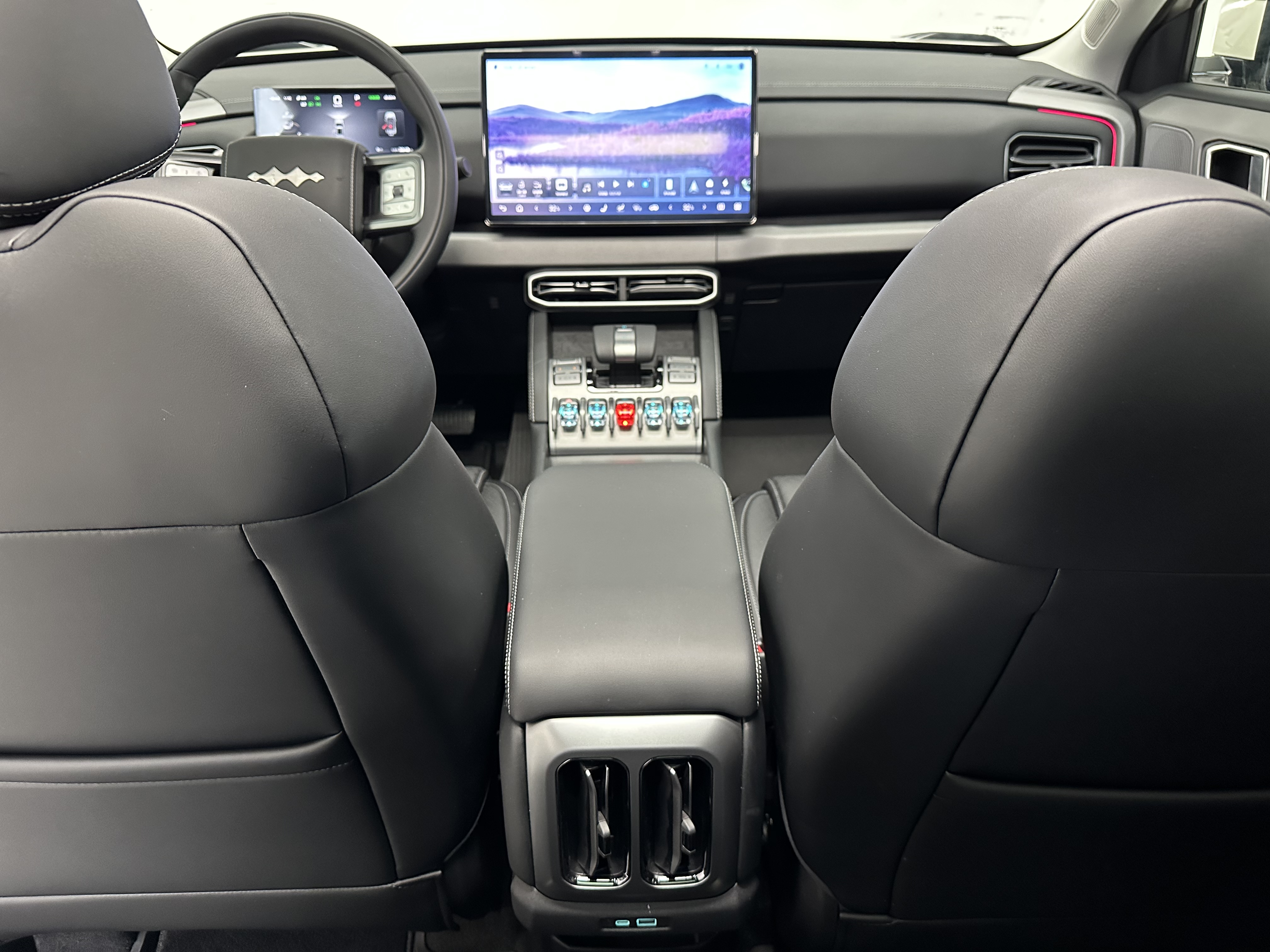 FangChengBao Tiger 3 2025 immagine di auto #16