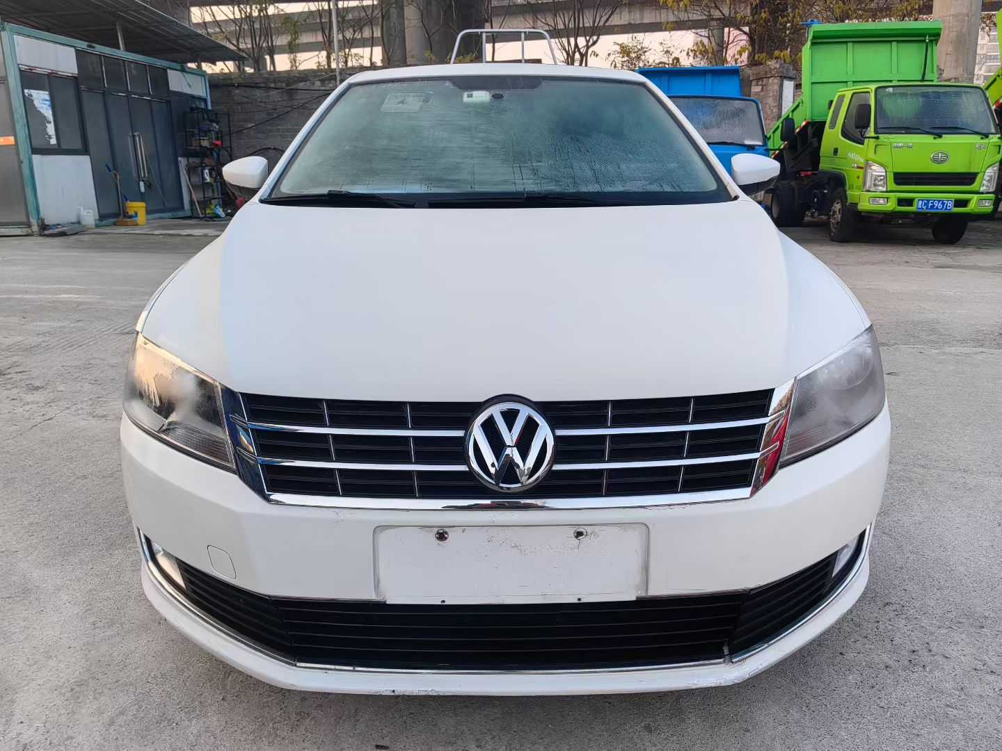 Volkswagen Lavida 2015 car image #3