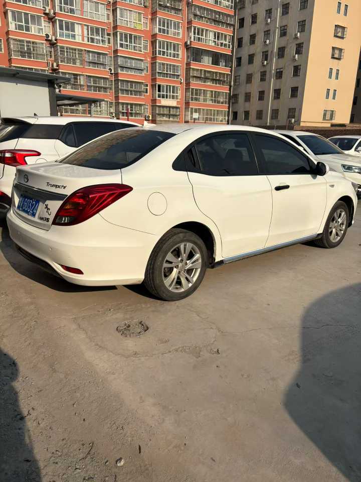 GAC Trumpchi GA3S 2015 imagem de carro #4