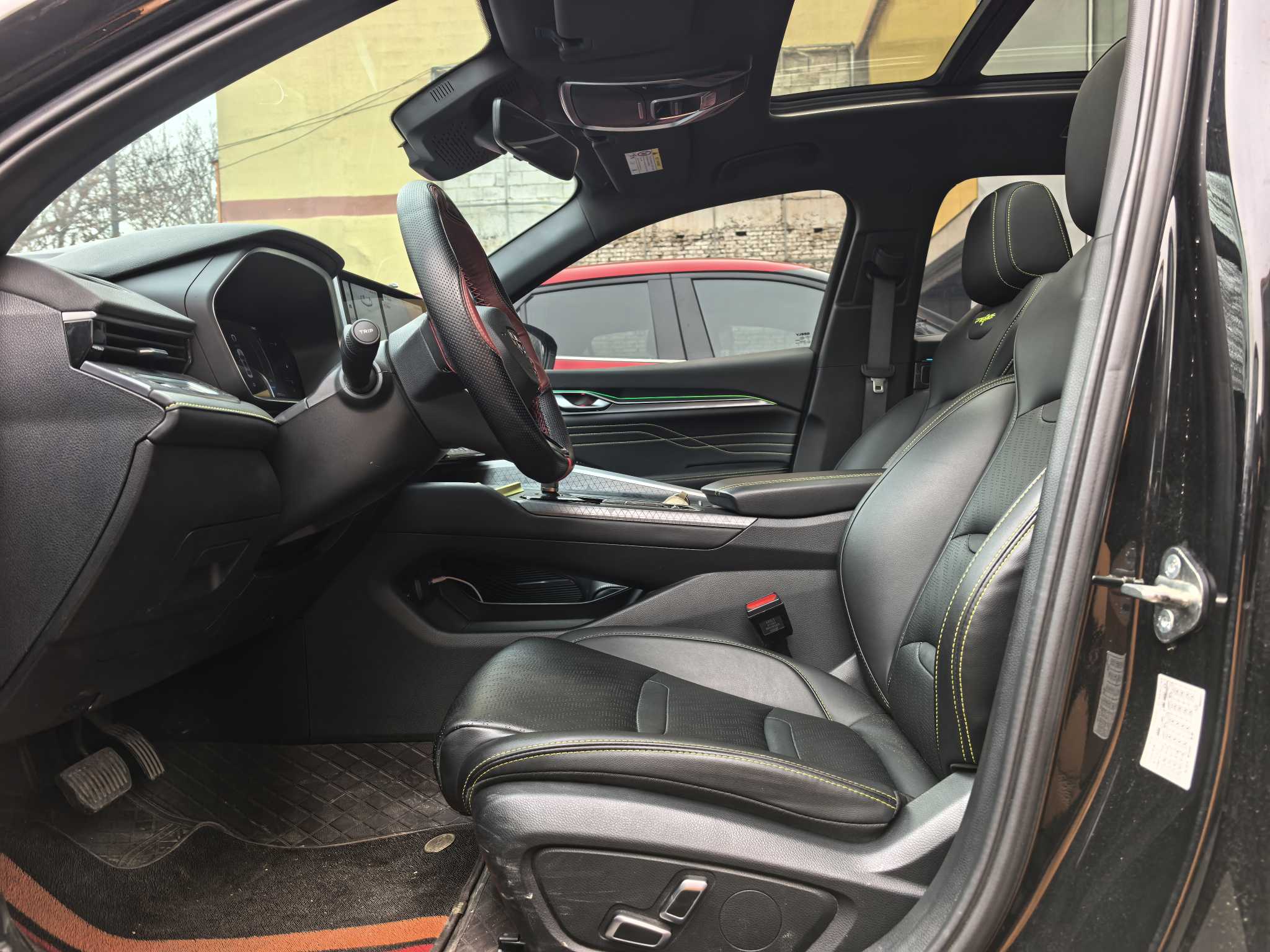 Preface 2024 #2 Preface 2024 immagine di auto #2