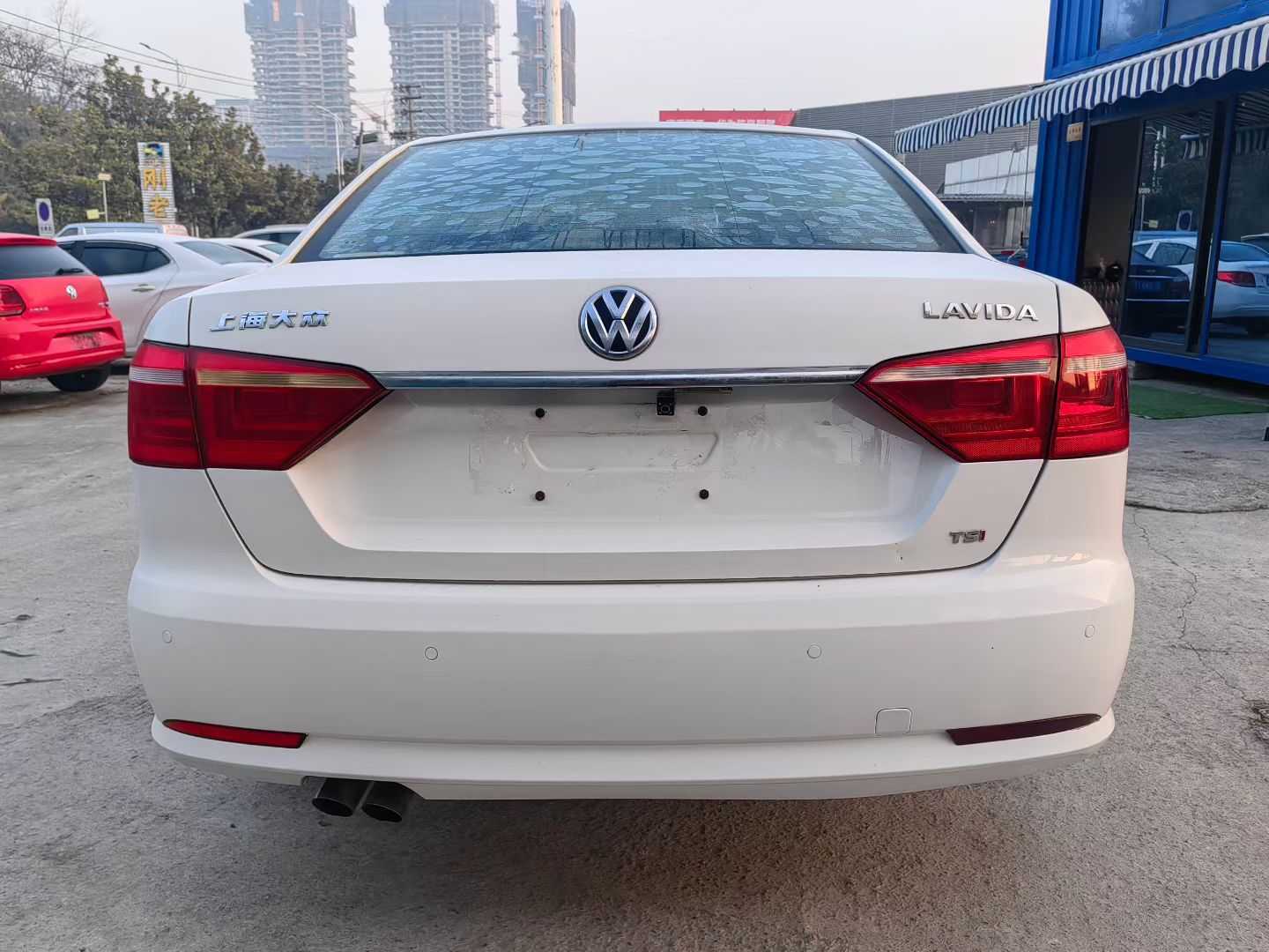 Volkswagen Lavida 2015 car image #8