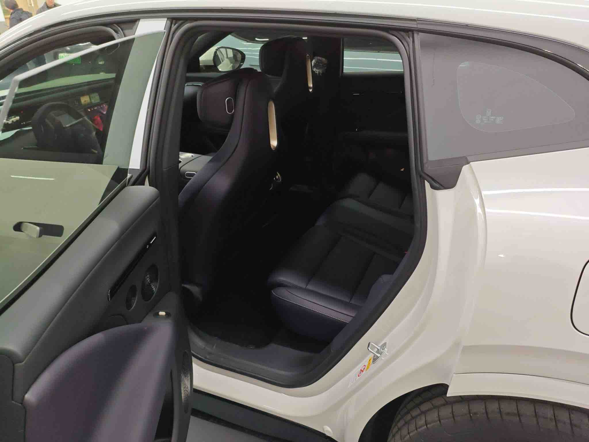 Avatr 07 2025 car image #3