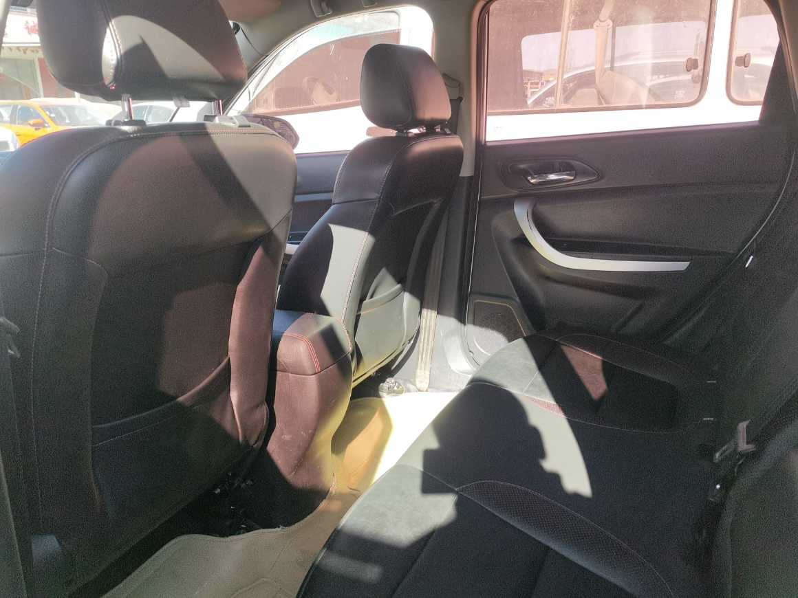 Changan CS35 2015 car image #5