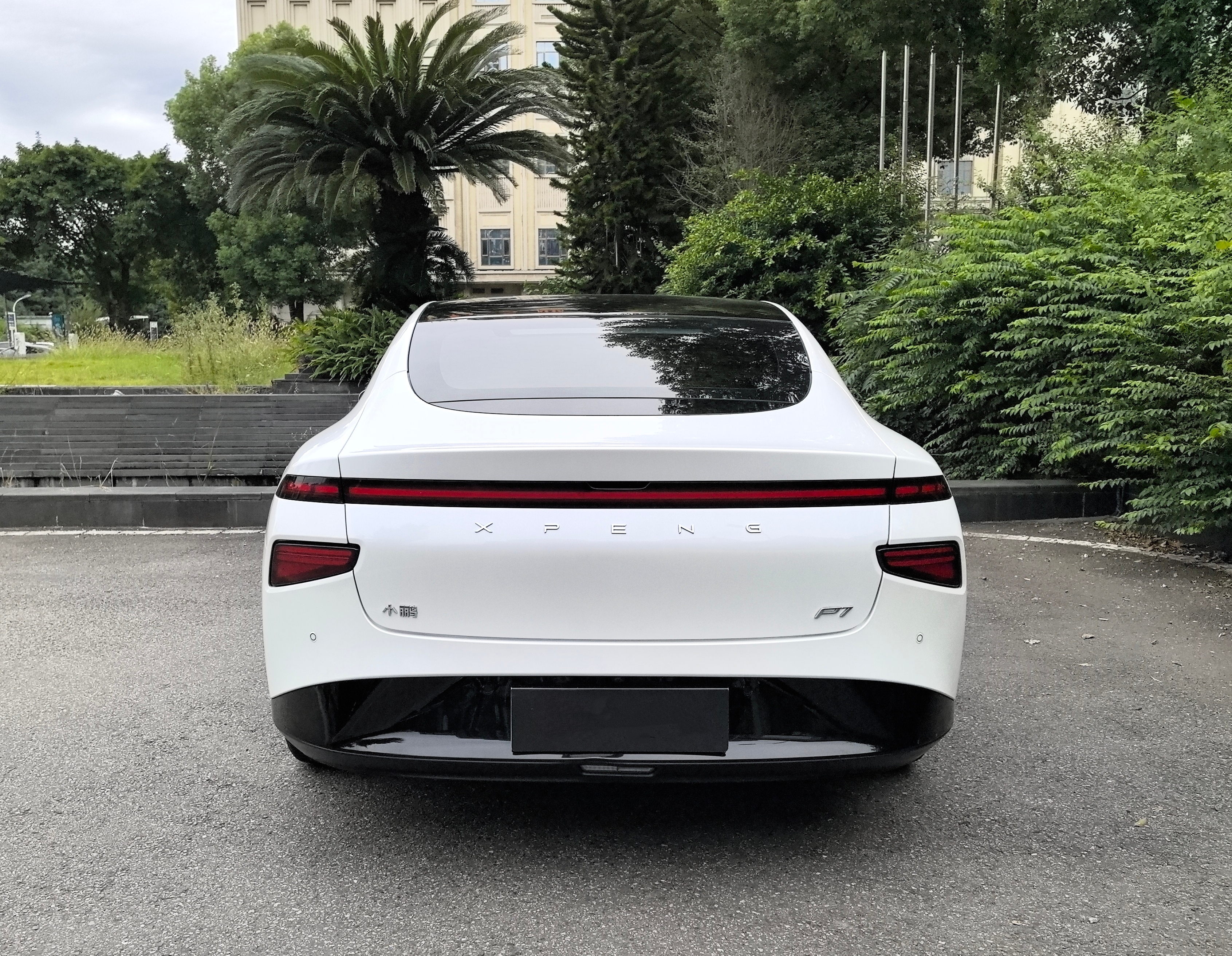 Xpeng P7 2021 изображение автомобиля #4